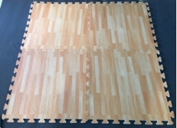 BỘ 4 TẤM THẢM XỐP TRẢI SÀN VÂN GỖ (60 x 60 x 1 cm)