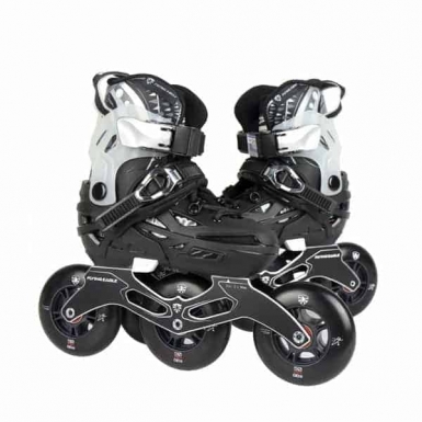 GIÀY TRƯỢT PATIN FLYING EAGLE S6S-SPEED (3 BÁNH) -  ĐEN  (TẶNG KÈM BALO + BỘ BẢO HỘ TRƯỢT PATIN)