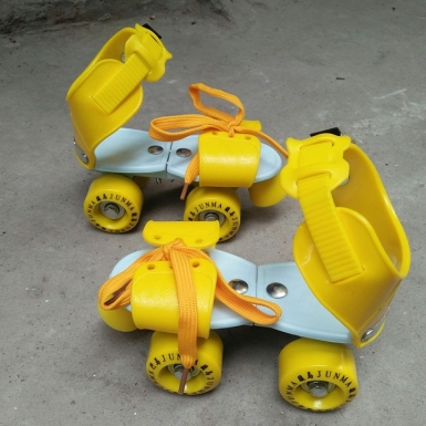 GIÀY PATIN 2 HÀNG DÀNH CHO TRẺ EM (2 - 4 TUỔI)